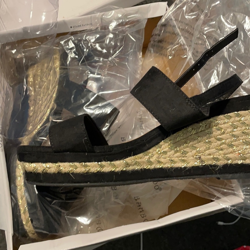 Bamboo black wedge sandals